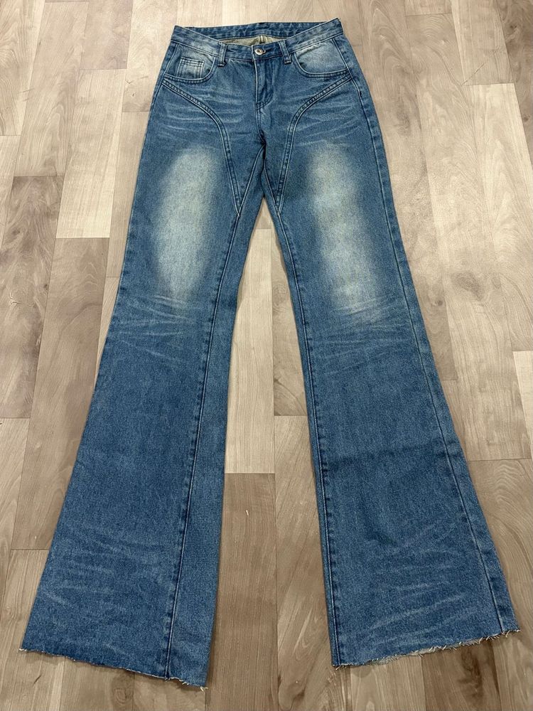 Low Rise Jeans