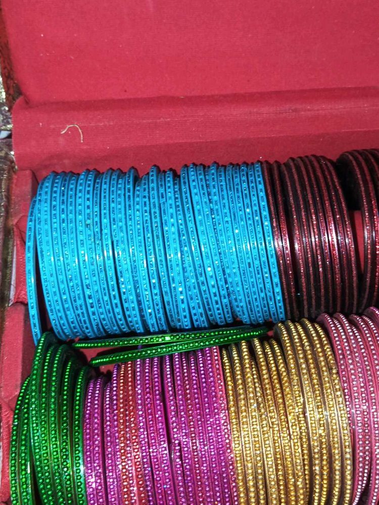 Vibrant Bangle Set