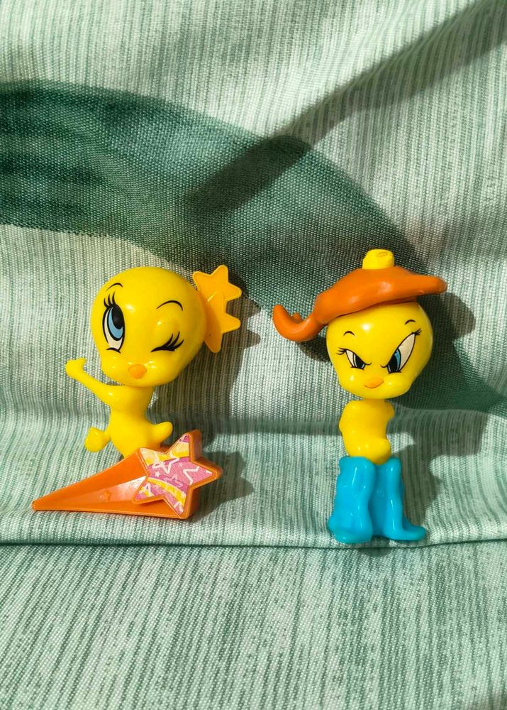 🐥😗Cute Tweety Bird Figurines Set