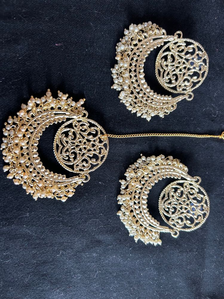 Tikka With Earrings Set