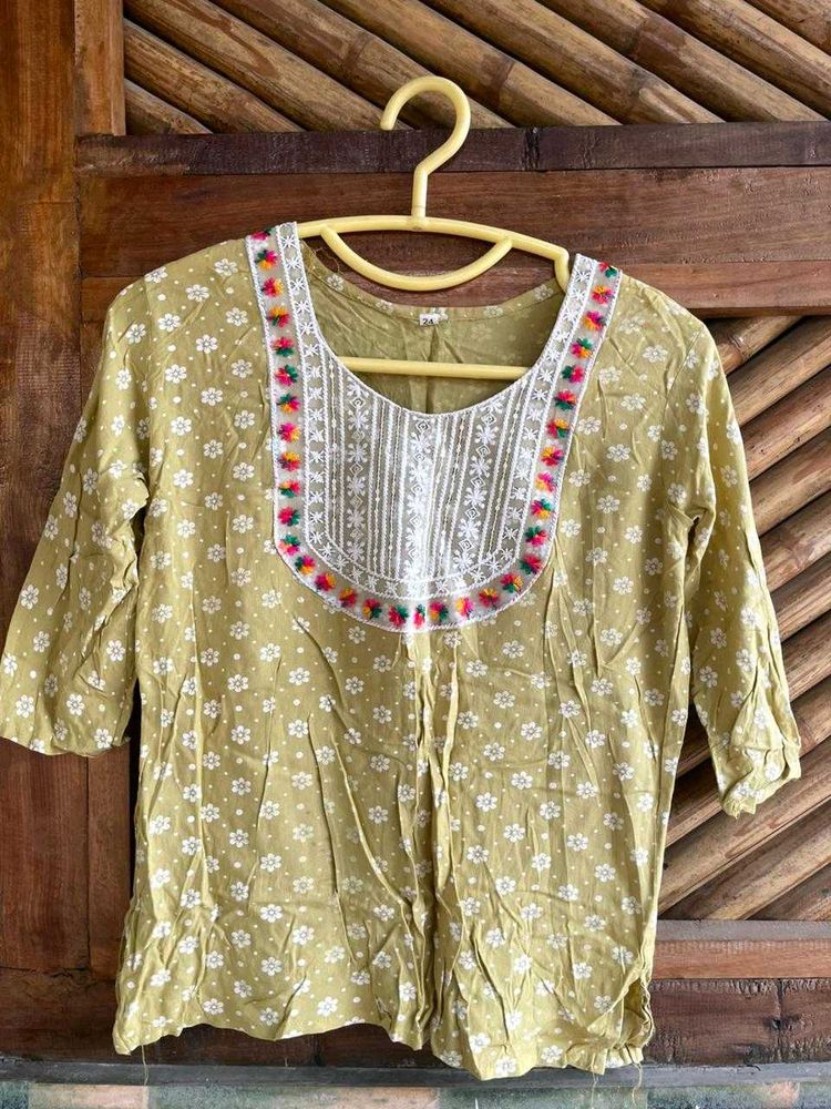 Embroidered Kurta