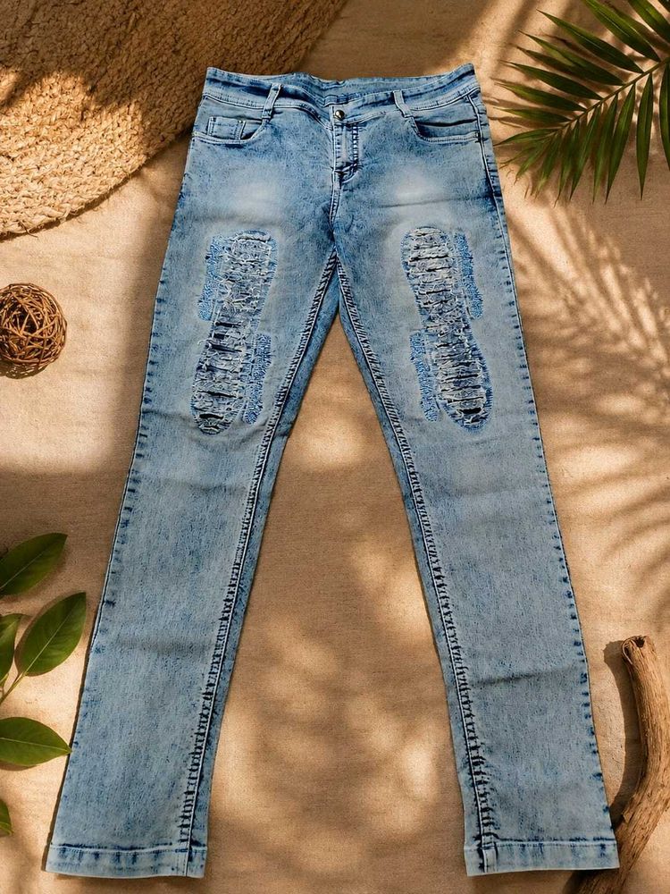 Ripped Light Wash  Women Jeans