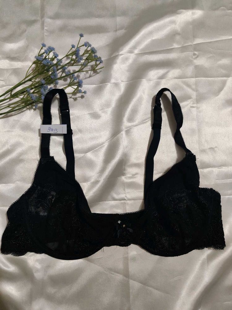 Elegant Black Lace Bra