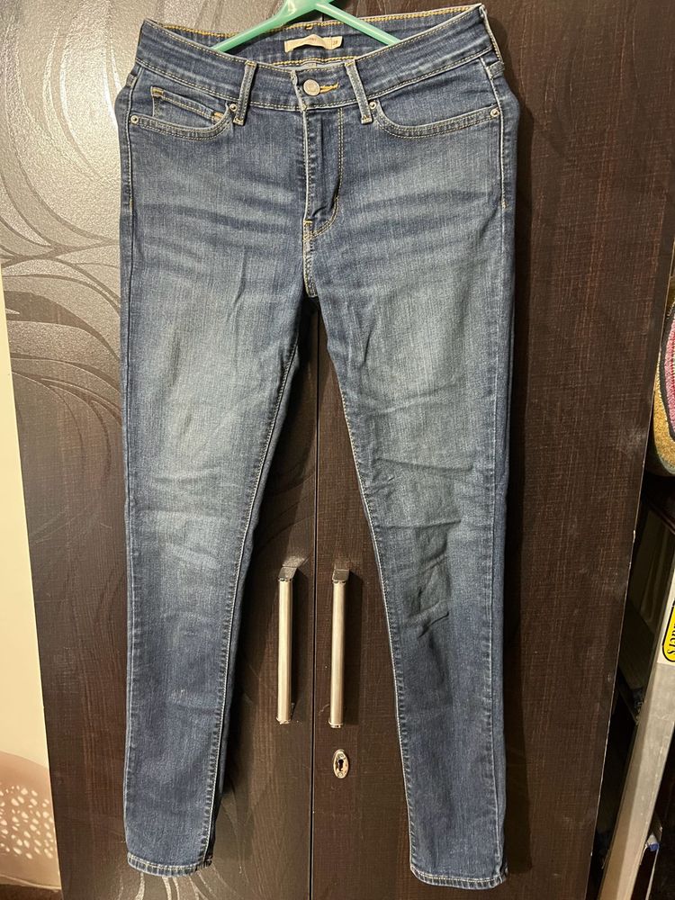 Levi’s Jeans- 28