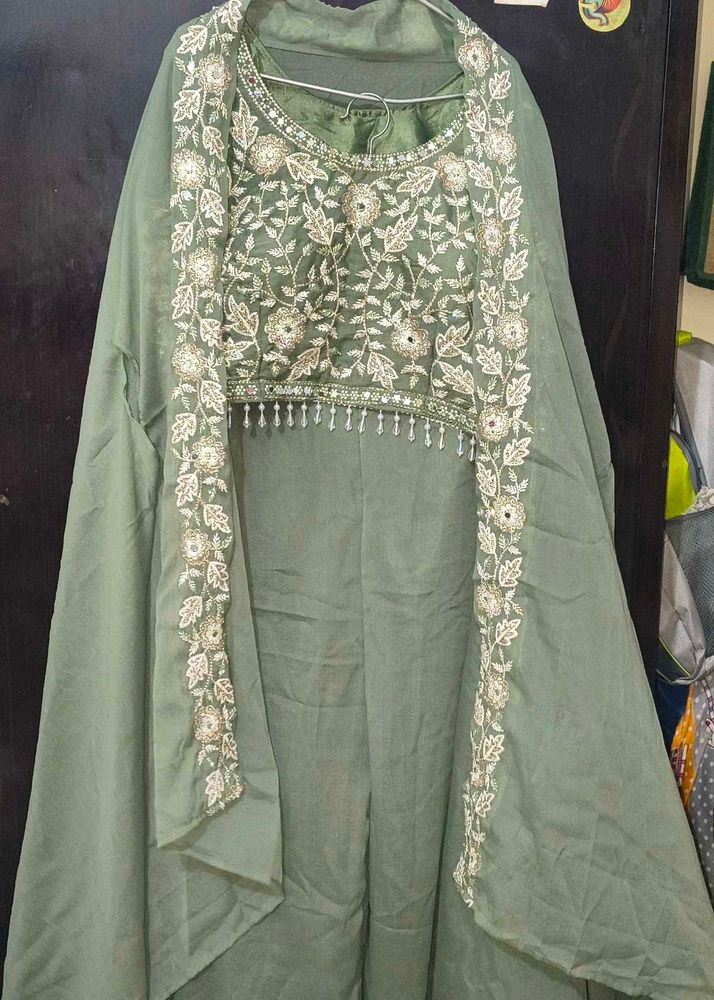 Indo western party wear dress 💚 mehendi, function