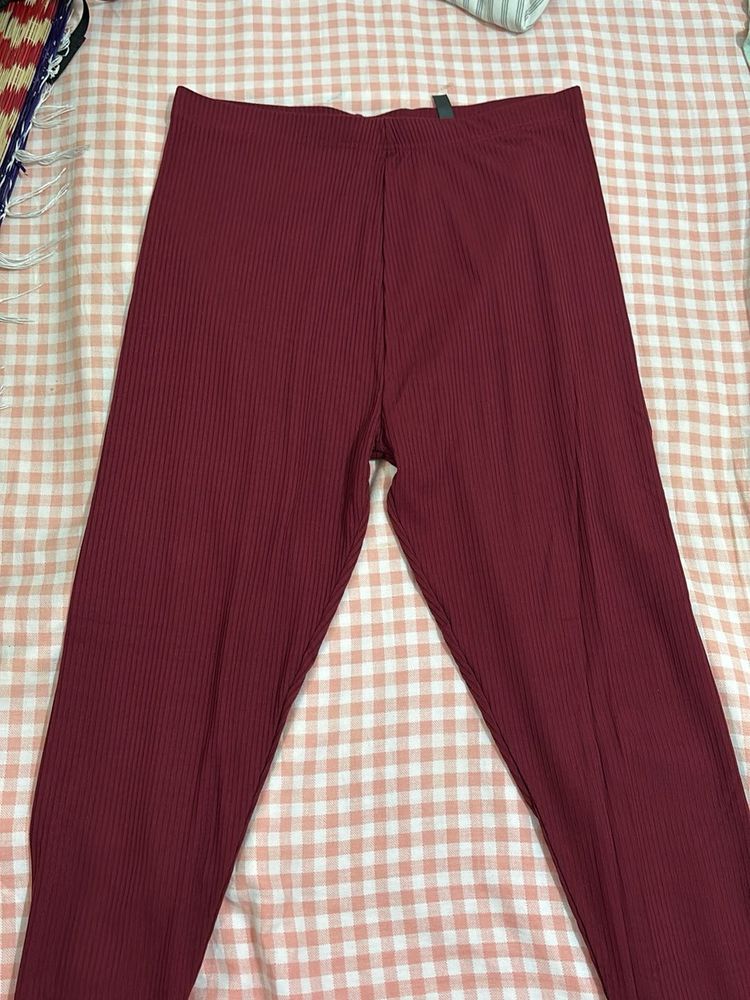 Ribbed Maroon Leggings / size XL / ankle length