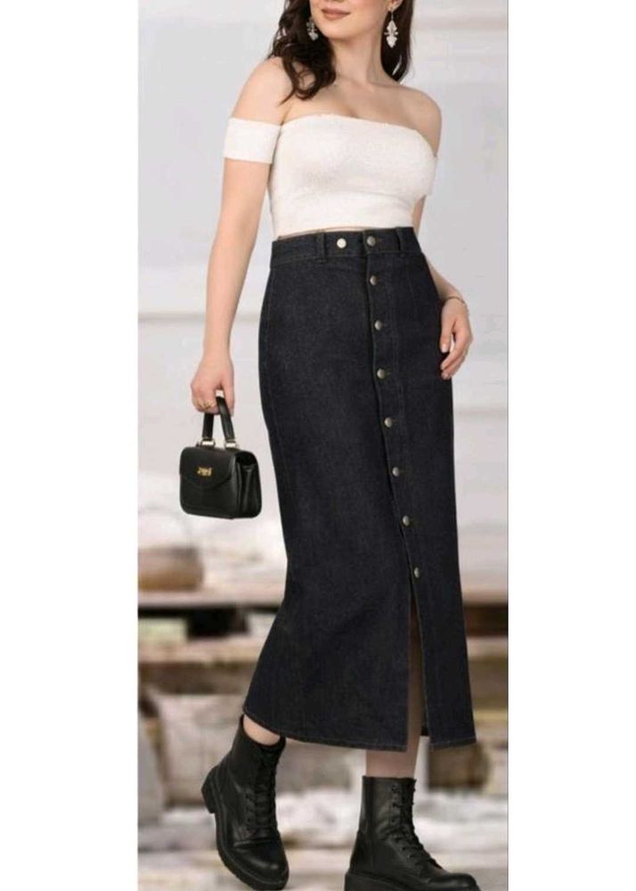 Black Denim Button straight skirt(new)