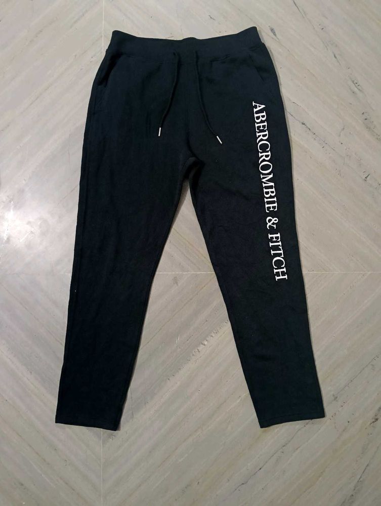 Abercrombie &amp; Fitch Lower Size - L