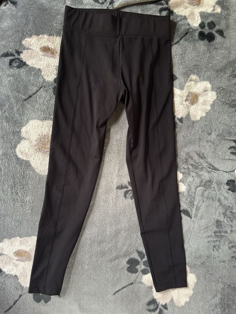 Classic Black leggings