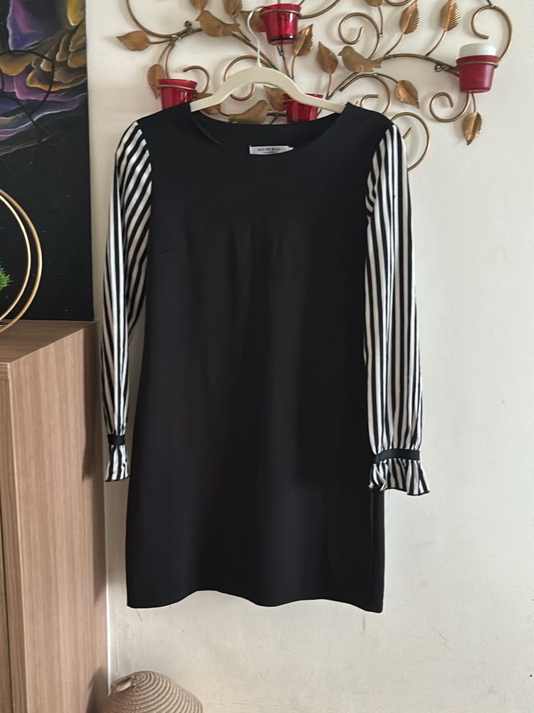 Beautiful Black And White Straight Fit Dress