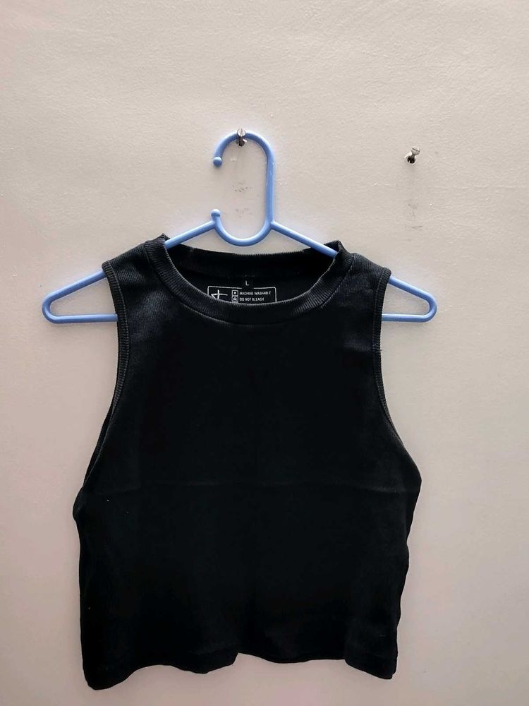 tank black top