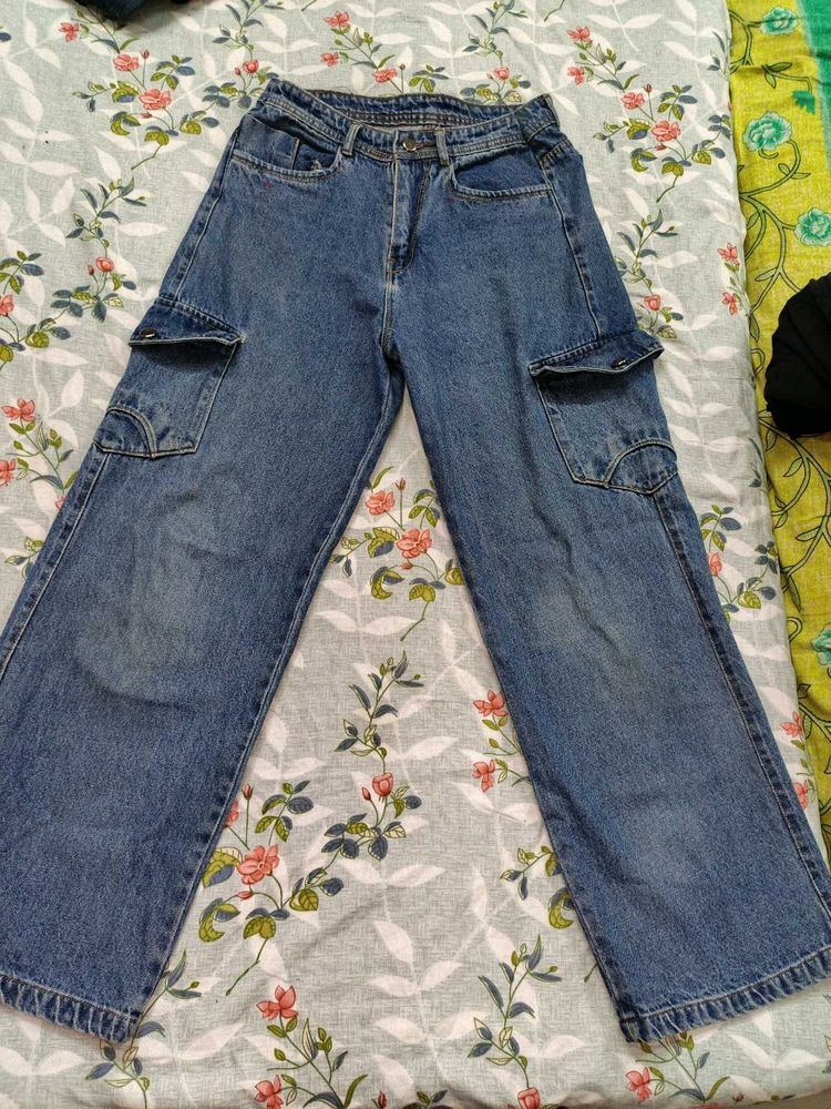 Women's Blue Cargo Jeans with free shorts ❤️‍🔥❤️‍
