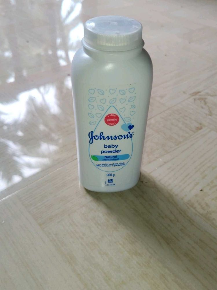 Johnson's Baby Powder