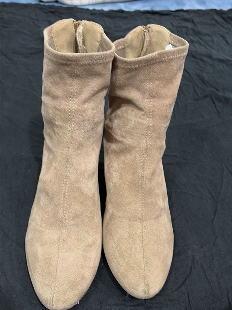 Stylish Suede Ankle Boots