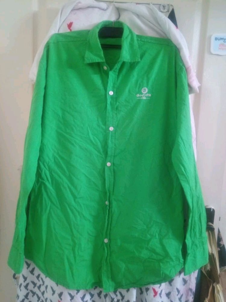 Men's XL Shirt