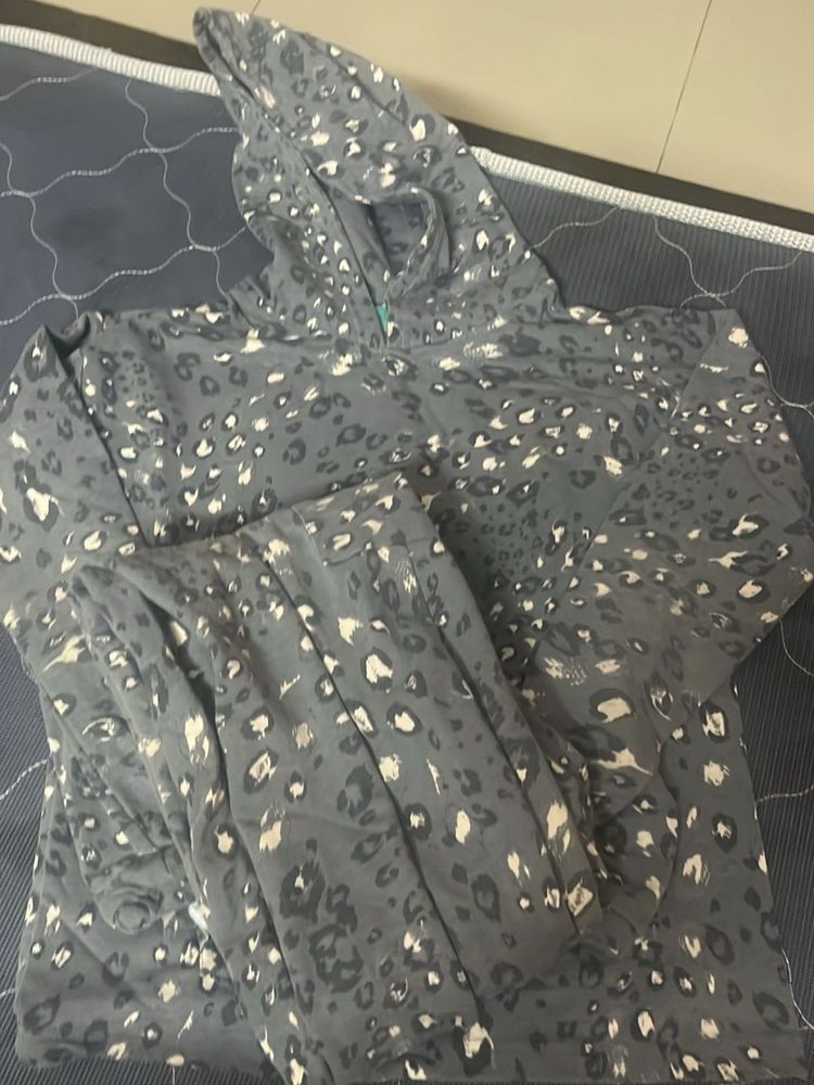 Gray Leopard Print Hoodie