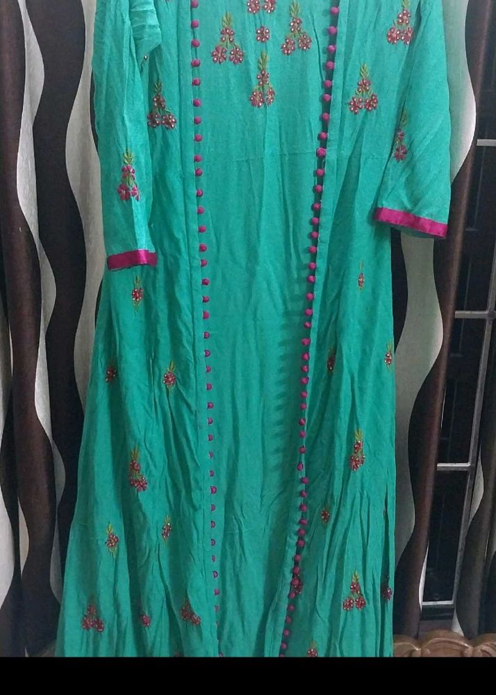 Elegant Teal Embroidered Kurta