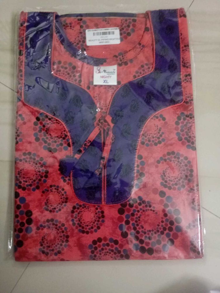 Vibrant Printed Piping Nighty XL