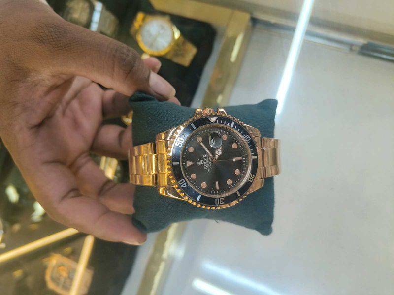 ROLEX GOLDEN WATCH