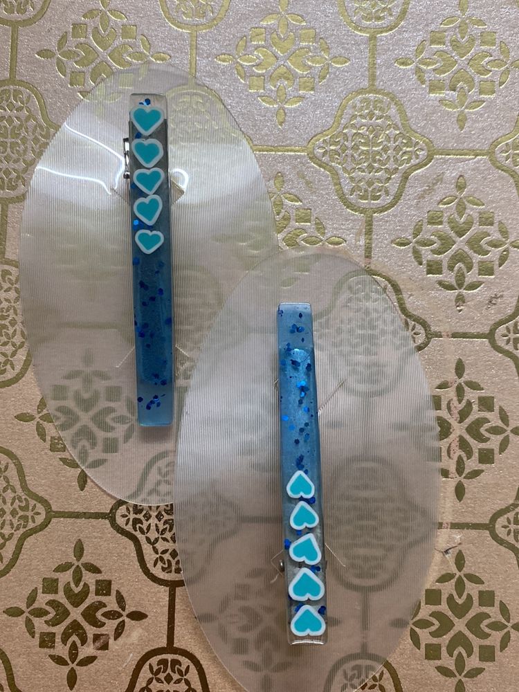 Resin Blue Hair Clip