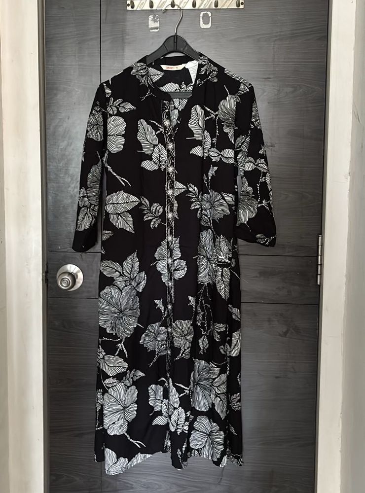 Black Floral Print Kurta