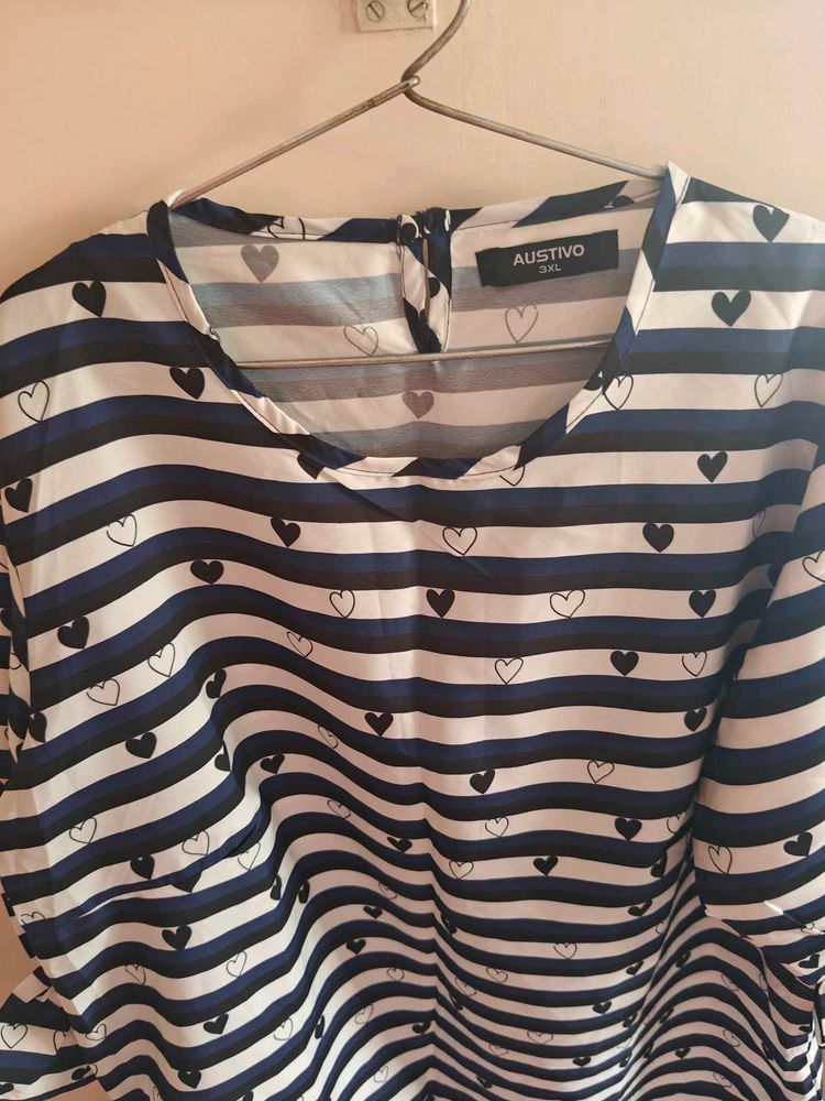 Chic Striped Heart Print Top