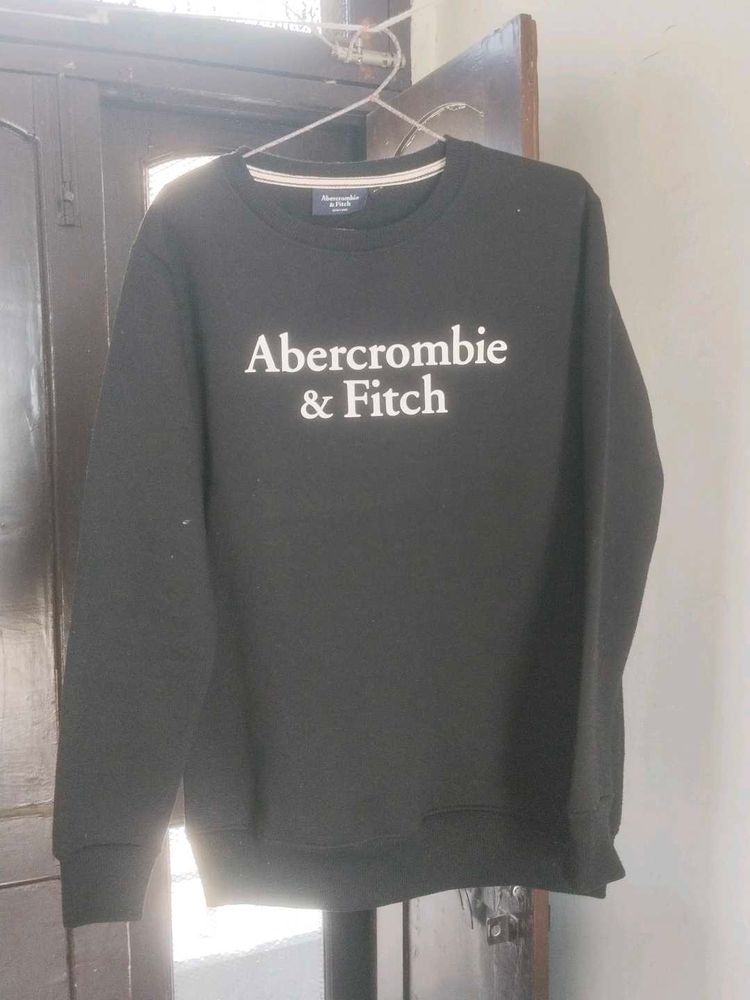 Abercrombie &amp; Fitch Crewneck Sweatshirt