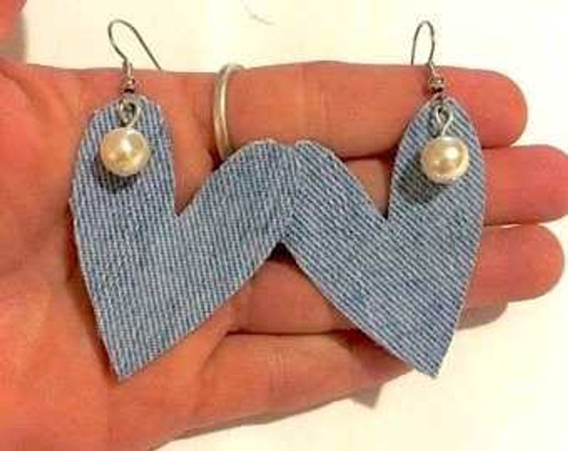 Denim Heart Pearl Earrings💙
