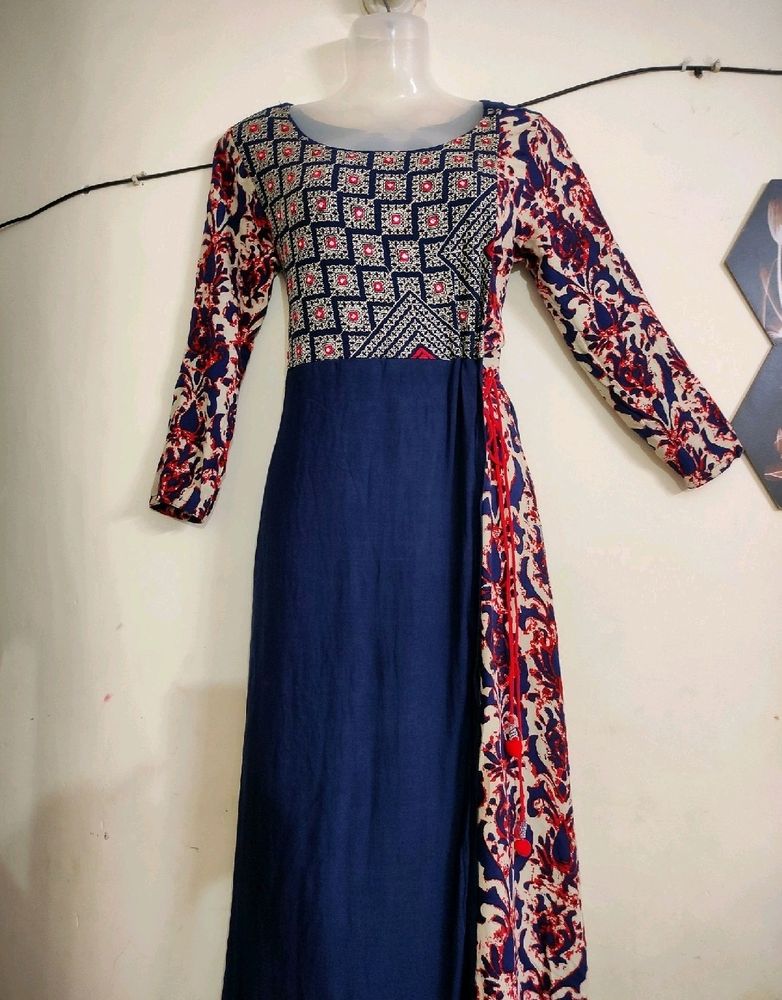 HAND EMBROIDERED DRESS 🌌