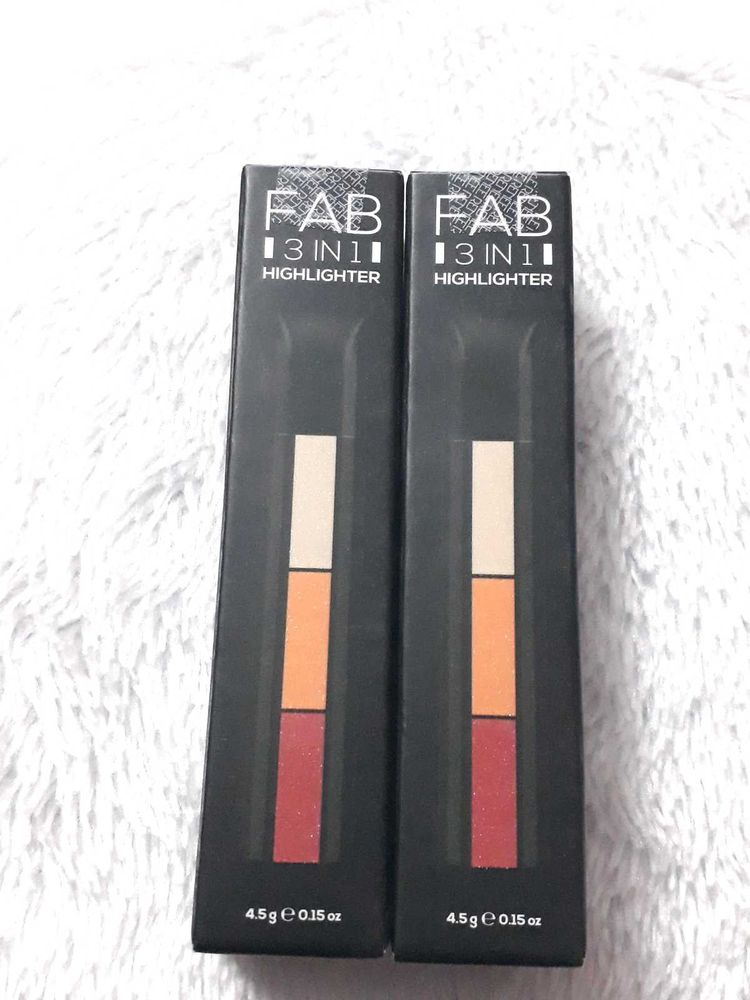 Renee FAB 3in1 Strobe Highlighter Stick |Pack Of 2
