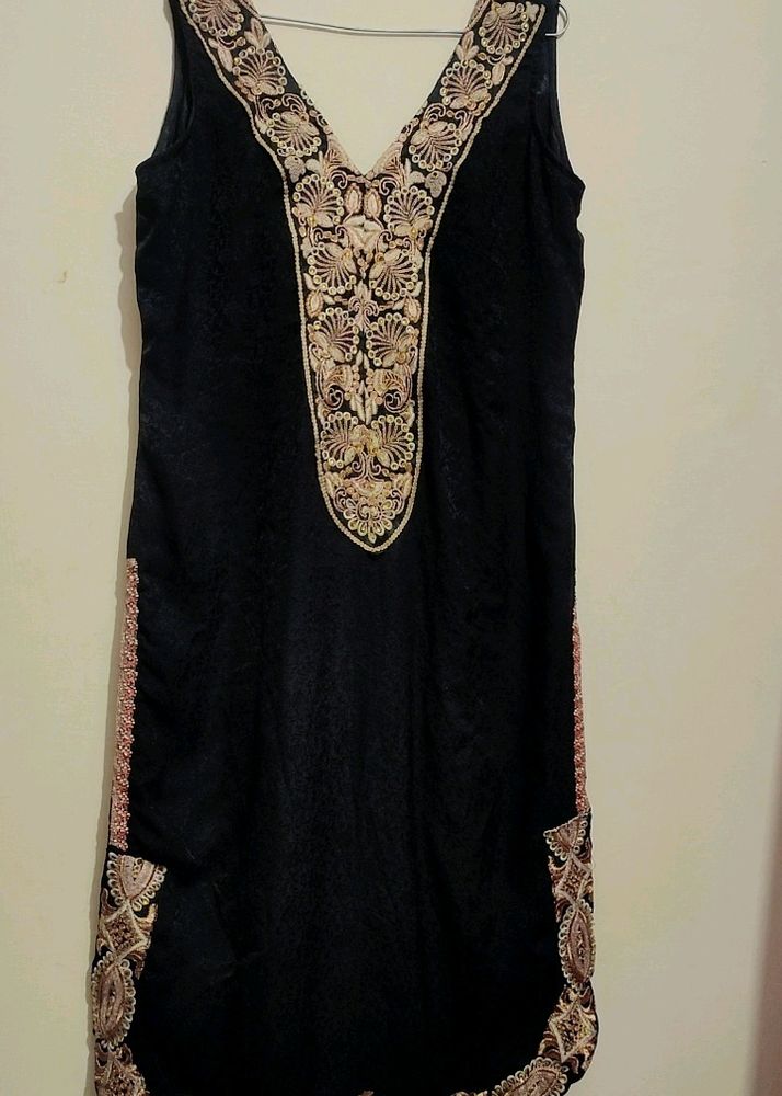 Black Golden Stone Cut Sleeve Kurti 38 Bust