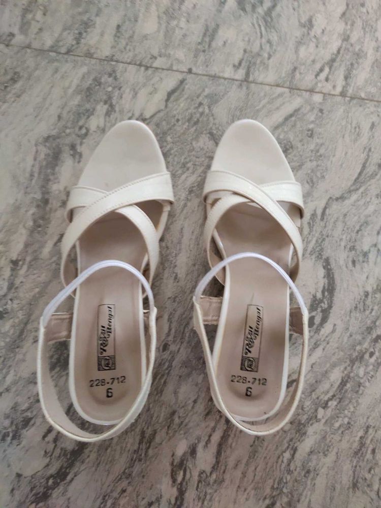 Women's White Strappy Sandals