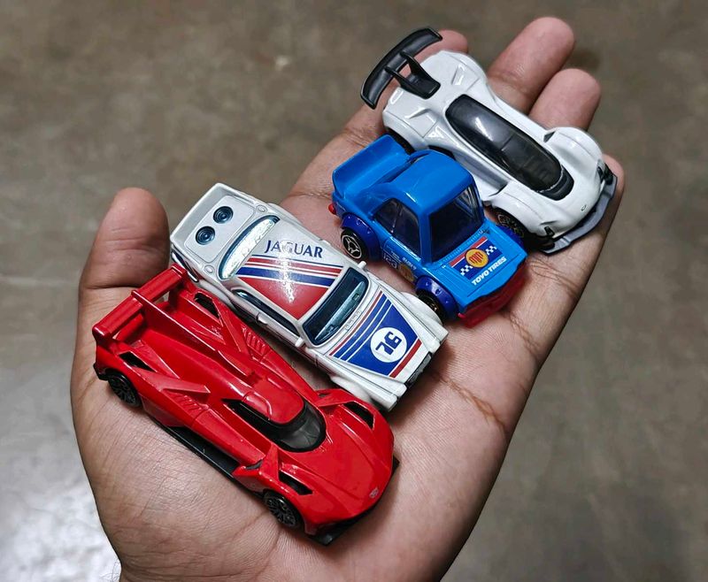 Hot wheels uncared cars 250 Each