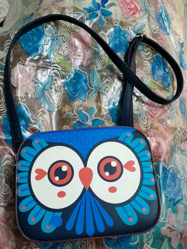 Chumbak Sling Bag