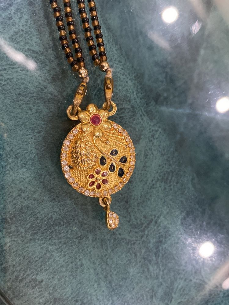 Gold Mangalsutra Pendant Necklace