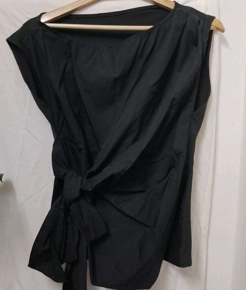 one off shoulder tops