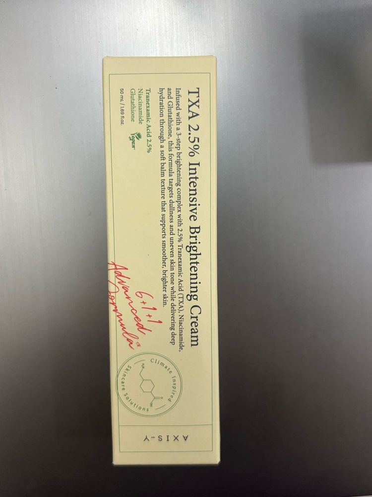 AXIS-Y TXA 2.5% intensive Brightening Cream