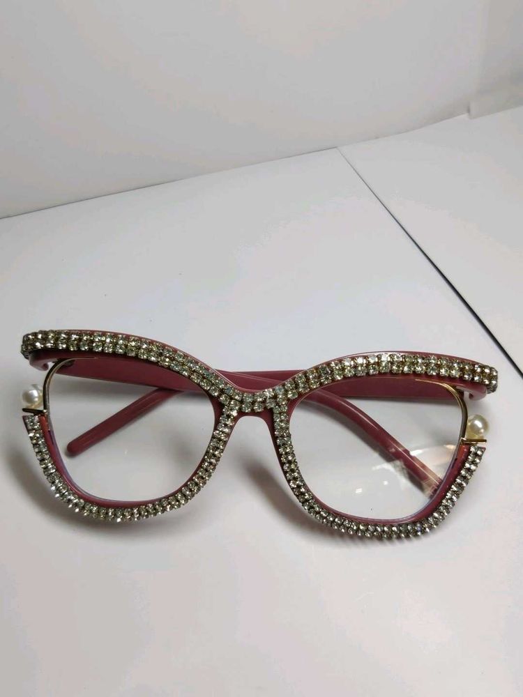 Glamorous Rhinestone Cat-Eye Glasses