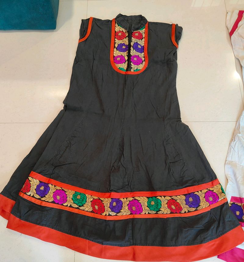 Bye1 Get1 Free Kurta (Backside Plain Same)