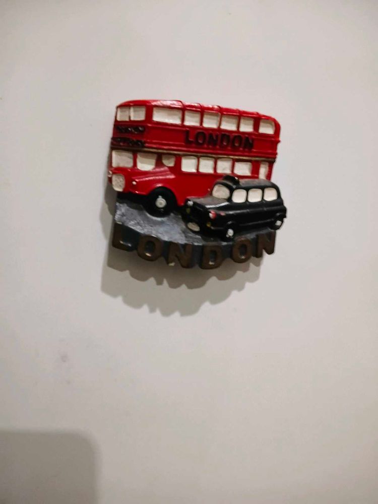 London Double Decker Bus &amp; Taxi Magnet
