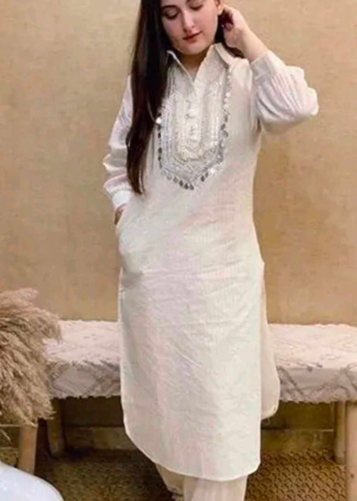 Elegant White Kurta with Sequins