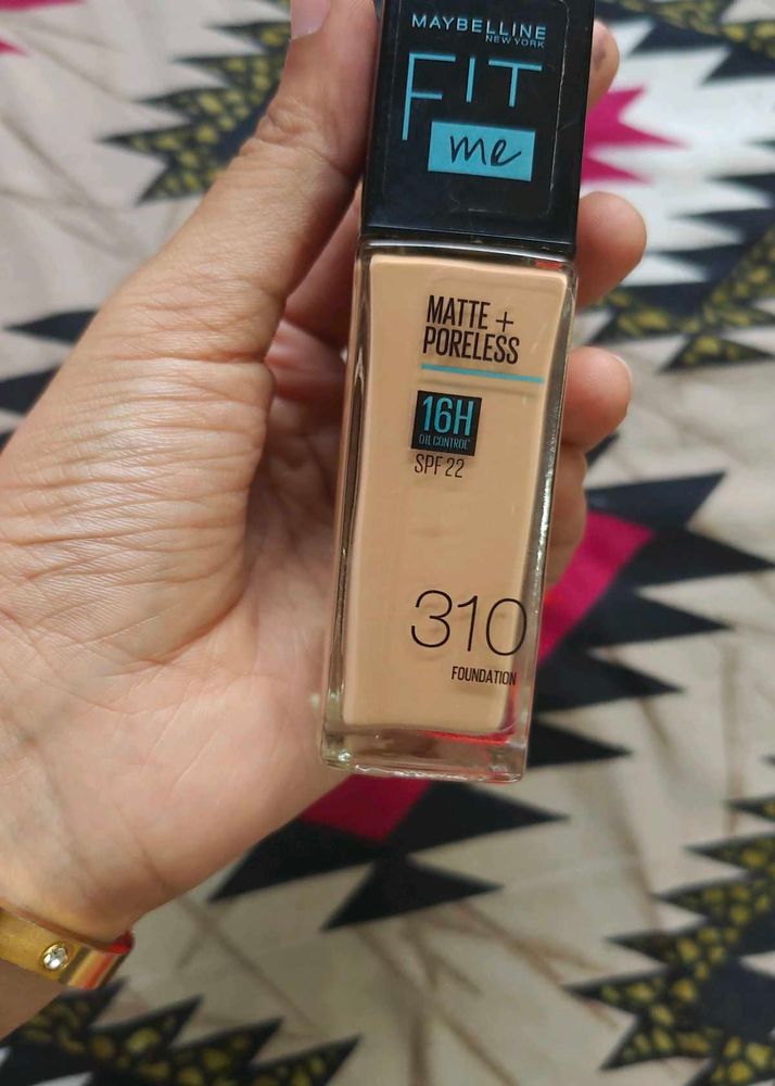 Maybelline Fit Me Foundation