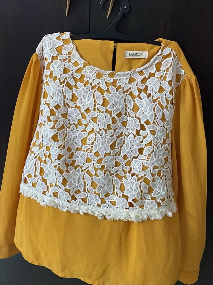 Chic Yellow Lace Top