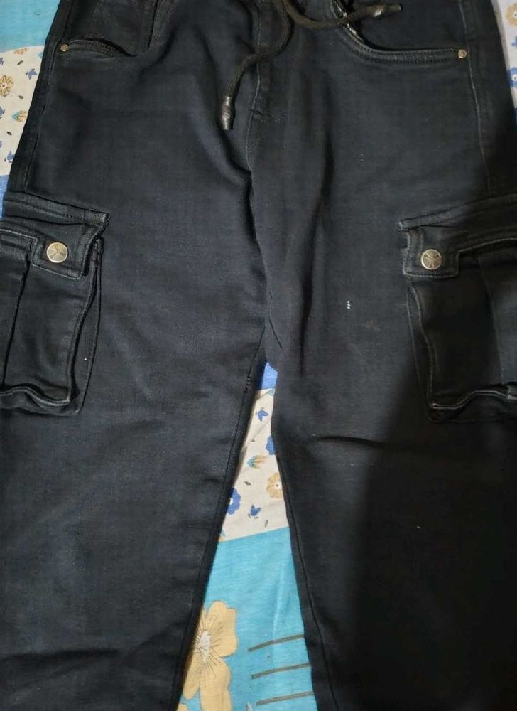 Black Cargo Pants