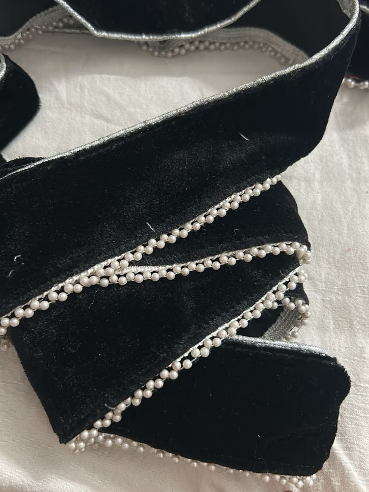 Elegant Black Velvet Blouse Trim
