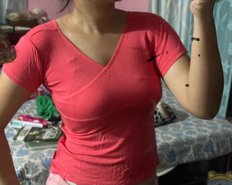 cute tops in pink shade