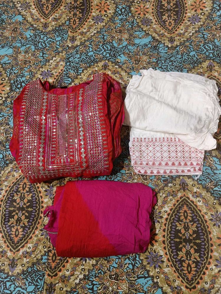 Beautiful Red &amp; White Kurta Set