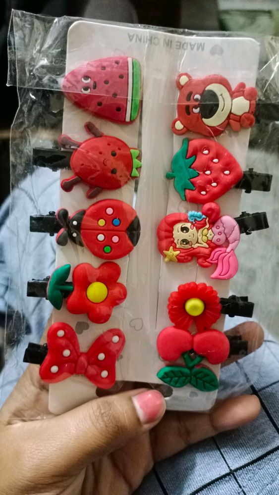 Baby clips set