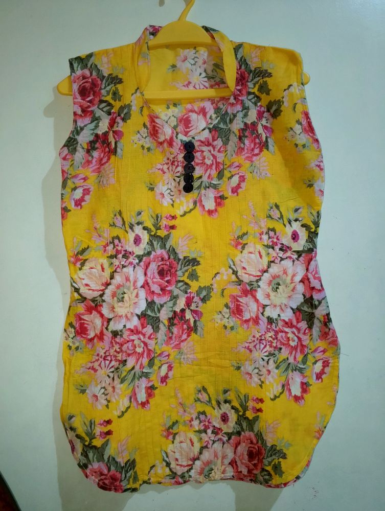 Women Short Kurta