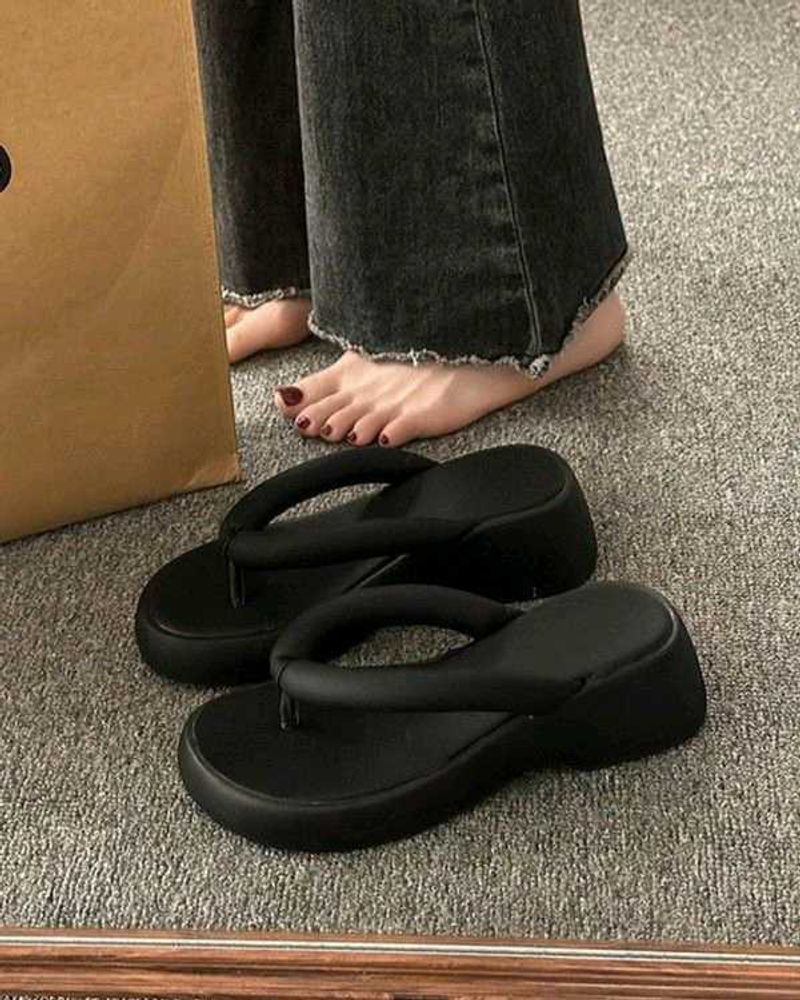 Stylish Black Platform Flip-Flops